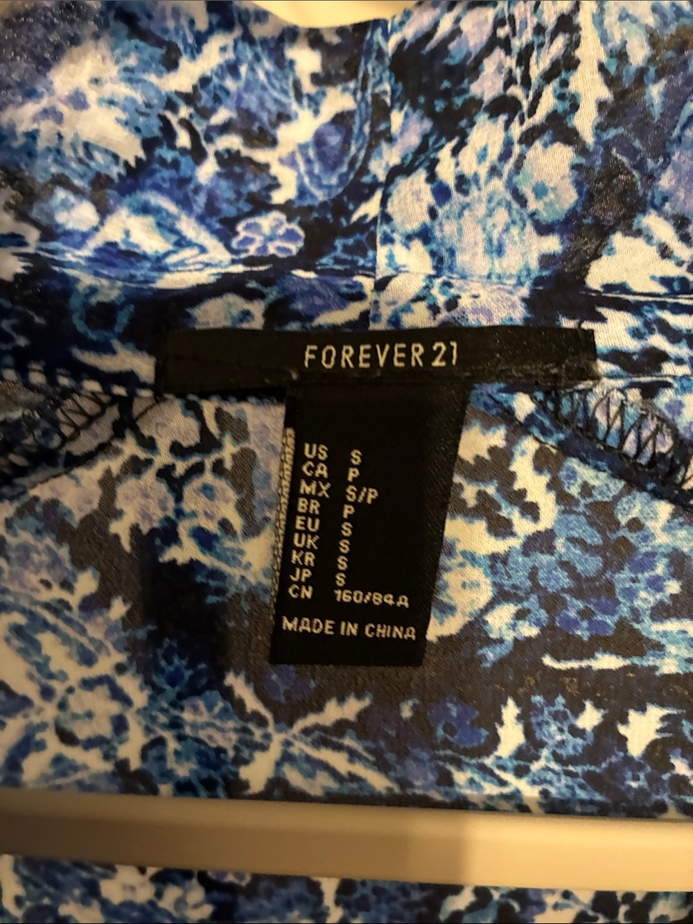 Forever 21 Blue Paisley Tie-Neck Blouse Lace inset Sleeve - Women’s Small - Picture 3 of 5